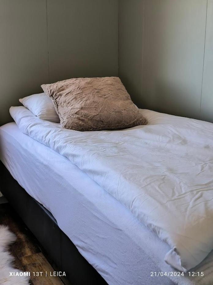 Happy-Cove Guesthouse - By The Sea Bakkafjorthur ภายนอก รูปภาพ